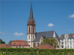 Sankt-Elisabeth-Kirche in Darmstadt Sankt-Elisabeth-Kirche in Darmstadt