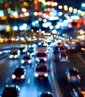 Straßenverkehr in Göttingen bei Nacht Straßenverkehr in Göttingen bei Nacht