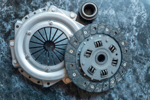 Ausgebaute Kupplung inklusive Ausrücklager. Diese verbindet Motor und Getriebe.